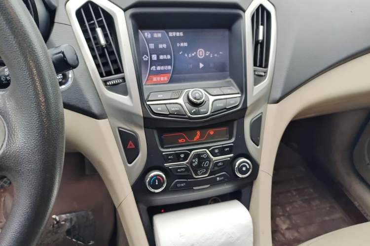 Used Chery Arrizo 7 2013 1.6L Manual ZhiXiang Edition Audio And AC Panel
