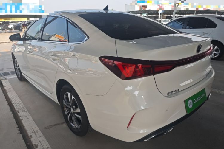 Used CHANGAN Eado 2025 PLUS 1.4T Dual-Clutch High-Energy Version