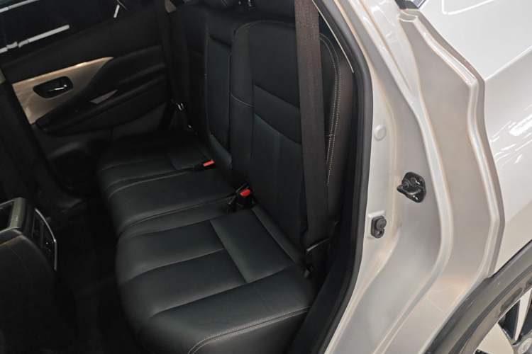 Used Nissan Murano 2015 2.5 S/C HEV XL Two-Wheel Drive Hybrid Luxury Edition
