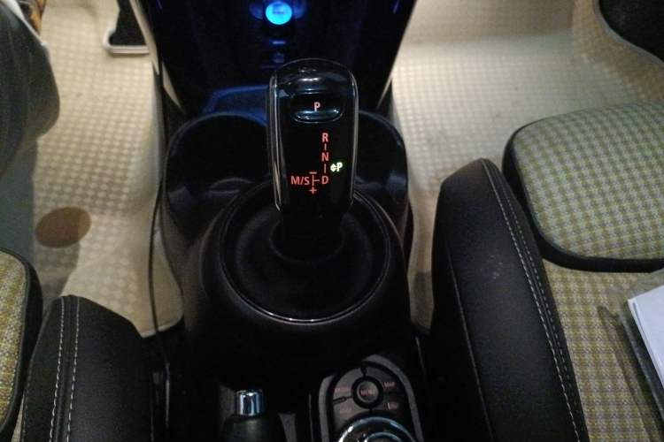 Used MINI MINI 2022 2.0T COOPER S Obsession Special Edition Five-Door Version