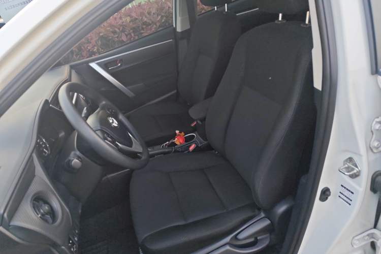 Used Toyota Levin Hybrid E+ 2019 1.8L GS E-CVT Elite Model with Sunroof
