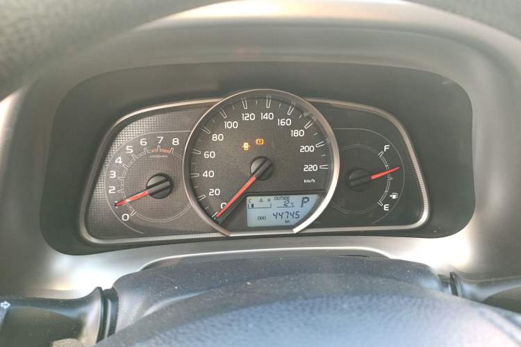 Used Toyota RAV4 2015 2.0L CVT Two-Wheel Drive Fashion Edition