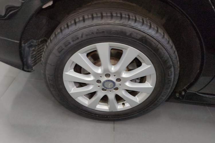 Used Mercedes-Benz R-Class 2017 R 320 4MATIC Business Edition Prestige Model