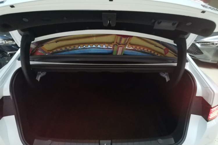 Used BYD Destroyer 05 2024 HONOR Edition DM-i 55KM Luxury Model
