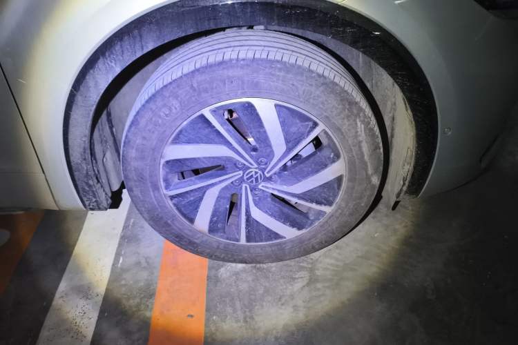 Used Volkswagen Viloran 2022 330TSI Luxury Edition