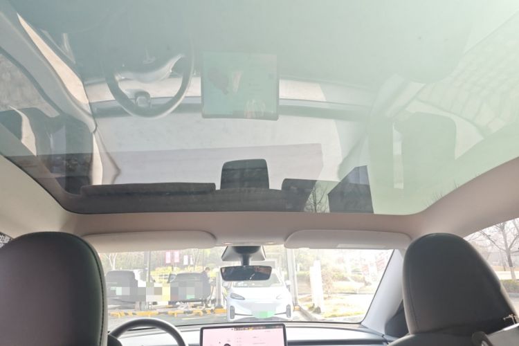 Used Tesla Model Y 2023 Rear-Wheel-Drive Version