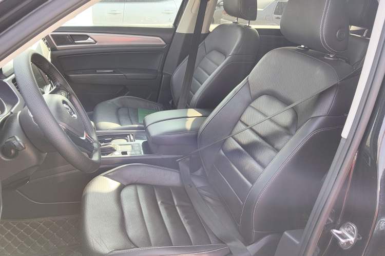 Used Volkswagen Teramont 2017 330TSI Two-Wheel-Drive Luxury Edition
