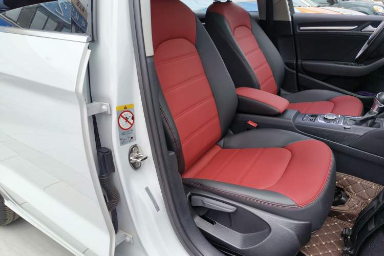 Used Audi A3 2015 Limousine 35 TFSI Millionth Anniversary Intelligent Leading Model