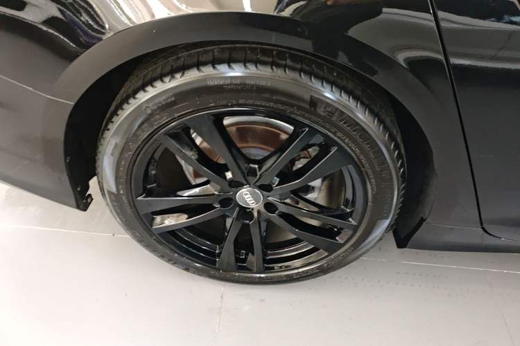 Used Audi A6L 2019 40 TFSI Luxury Dynamic Model