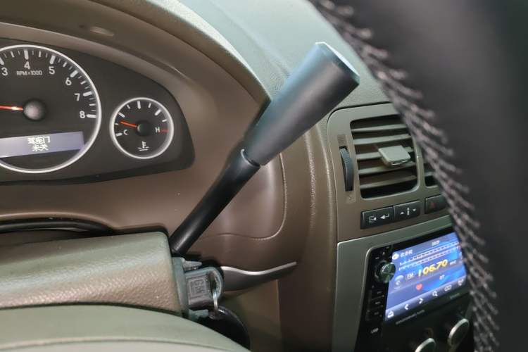 Used Buick GL8 2014 2.4L Classic Edition