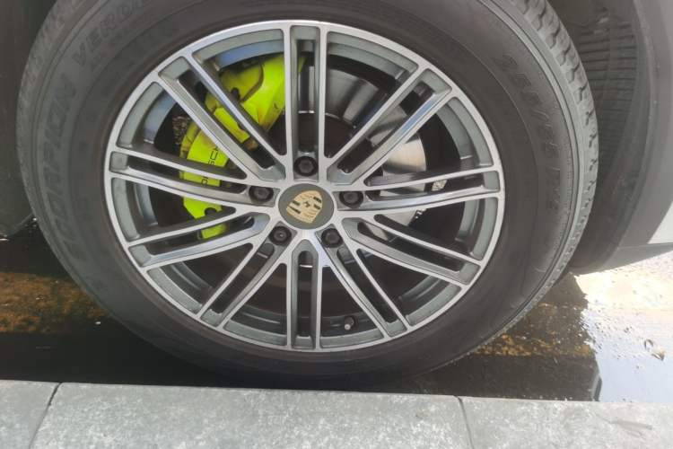 Used Porsche Cayenne E-Hybrid 2019 Cayenne E-Hybrid 2.0T