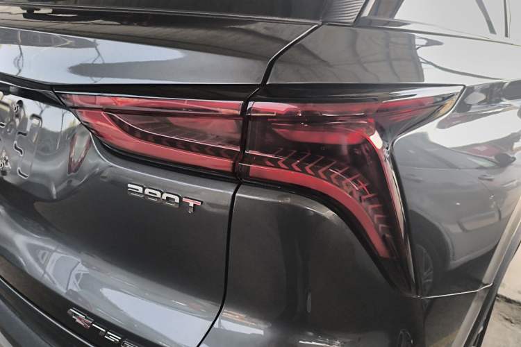 Used CHANGAN CS75 PLUS 2021 1.5T Automatic Luxury Version
