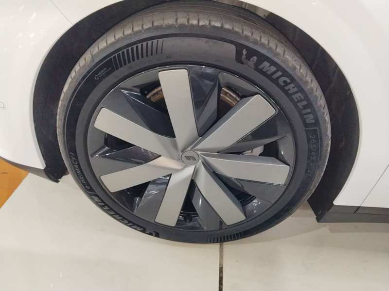 Used Li Auto i6 2025 Model Four-Wheel-Drive Standard Type — 22