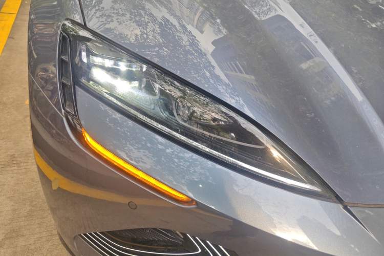 Used BYD Seal 2022 700 km Long-Range Rear-Wheel-Drive Version