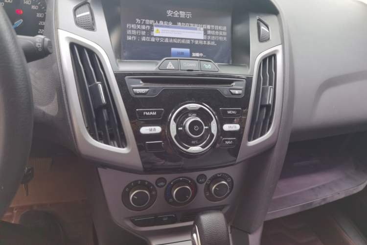 Used Ford Focus 2012 Hatchback 1.6L Automatic Comfort Model
