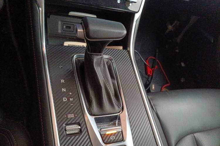 Used CHANGAN CS75 2020 280T Automatic Smart Edition China VI Standard Gear Lever