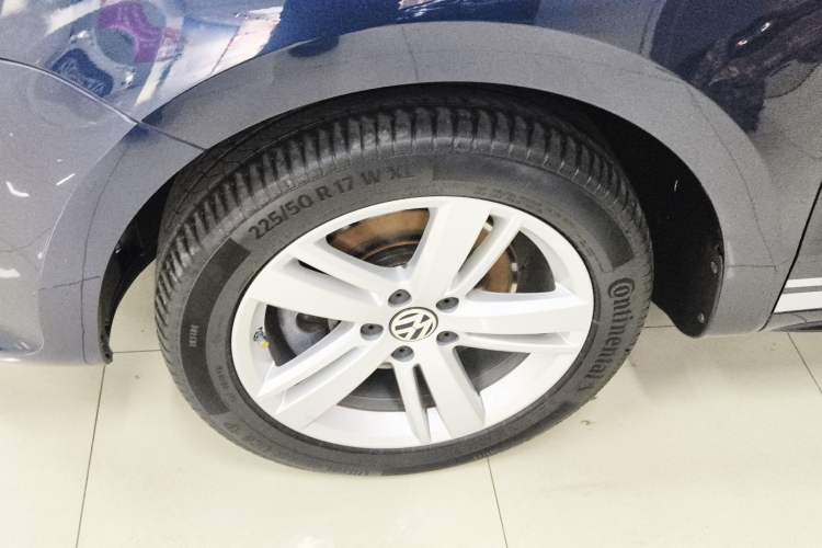 Used Volkswagen Sharan 2016 380TSI Comfort Edition 7-Seater
