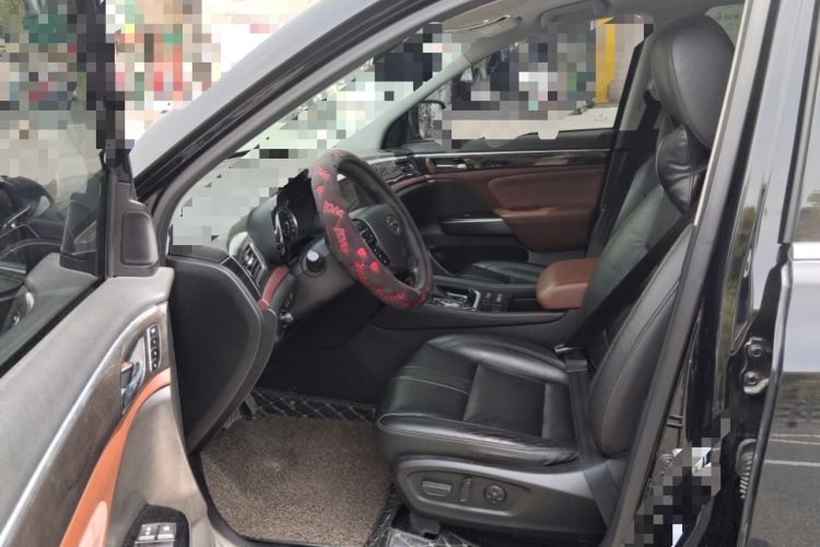 Used GAC Trumpchi GS8 2017 320T Two-Wheel Drive Luxury Smart Connectivity Version (7 Seats) Left Front Seat