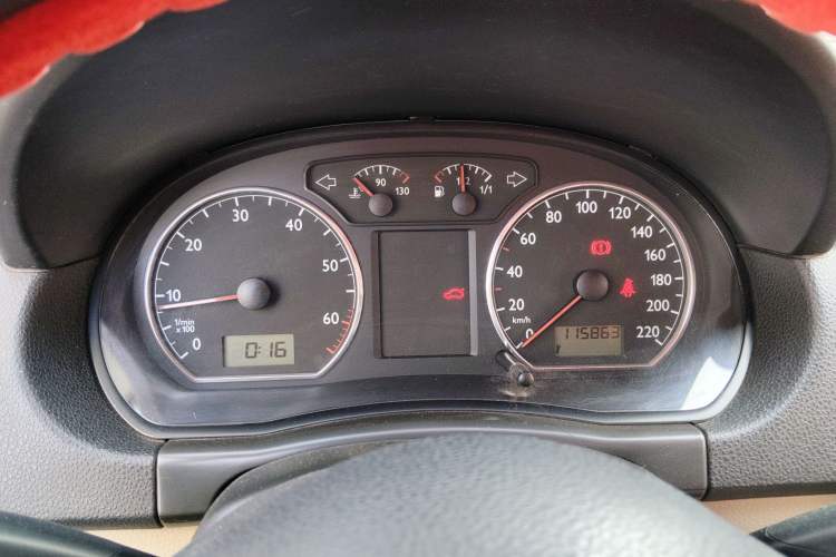 Used Volkswagen Polo 2011 Jingqu 1.4L Manual Shishang Edition