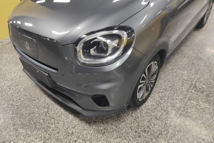 Used Leapmotor T03 2021 400 Lite Edition - Lithium-Ion Battery Left Front Headlight