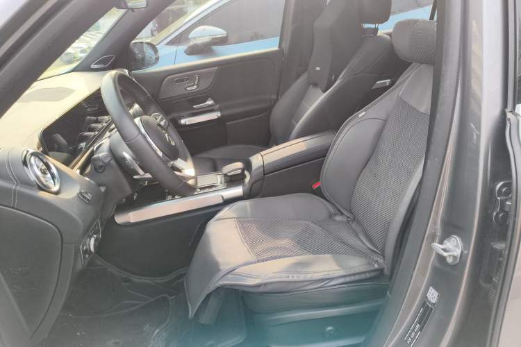 Used Mercedes-Benz EQB 2022 EQB 350 4MATIC First Edition Special Version Left Front Seat