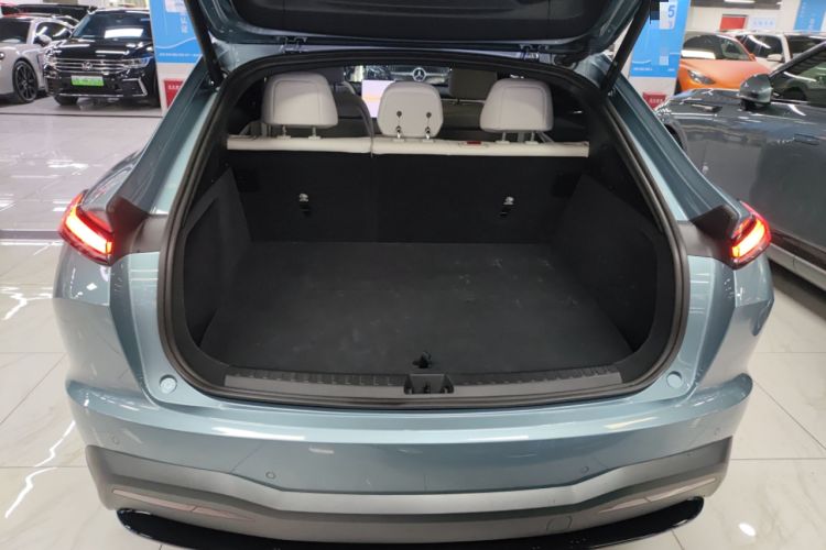 Used ONVO L60 2024 60 kWh All-Wheel Drive