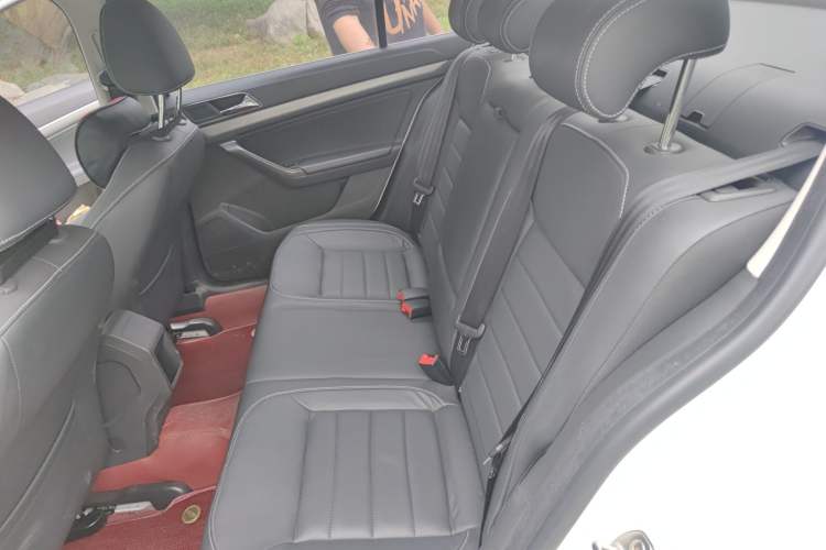 Used Volkswagen Lavida 2017 1.6L Automatic Comfort Edition Left Rear Seat