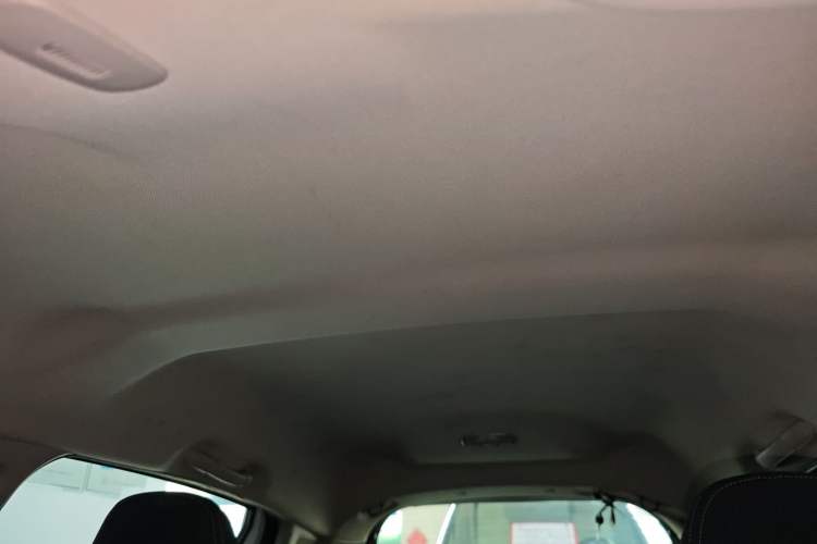 Used Citroen C3-XR 2015 1.6L Automatic Fashion Model