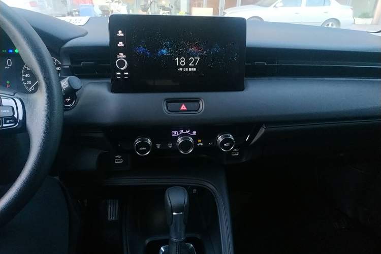 Used Honda Vezel 2023 1.5L CVT Pioneer Edition Audio And AC Panel