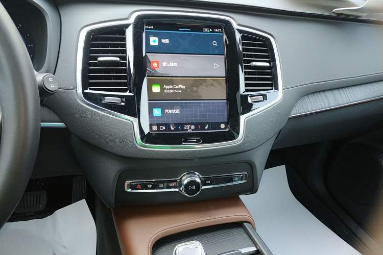 Used Volvo XC90 2023 B6 Zhiya Luxury 7-Seater
