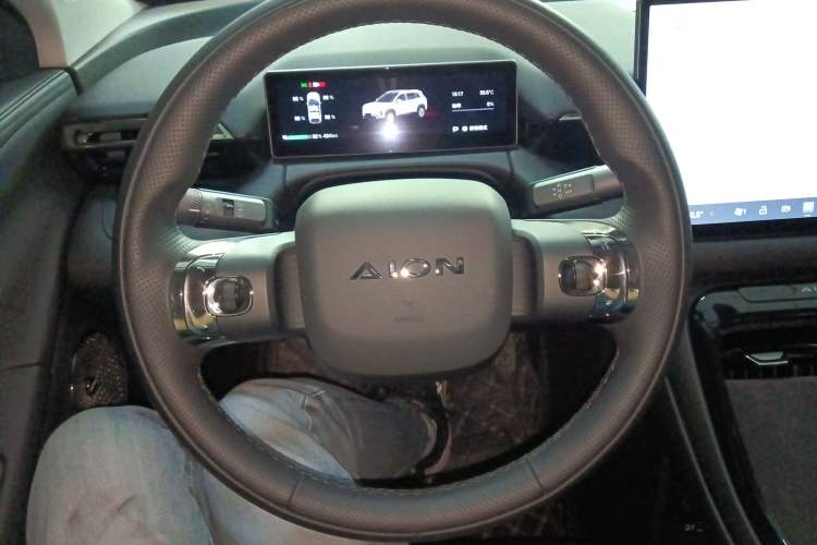 Used AION V 2024 Aion Tyrannosaurus 520 Smart Luxury Edition
