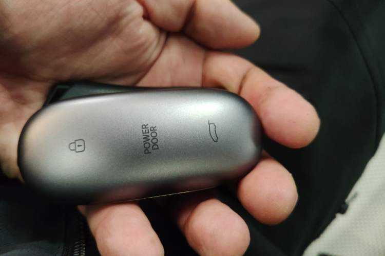 Used Li Auto MEGA 2024 Ultra Model Vehicle Key