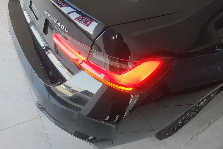 Used BMW i3 2025 eDrive 40 L Midnight Edition
