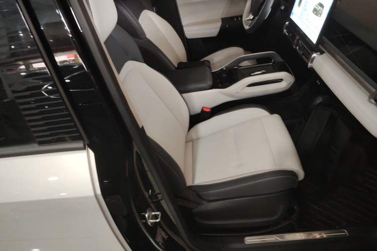 Used iCAR 03 2024 401km Two-Wheel Drive Standard Advanced Version