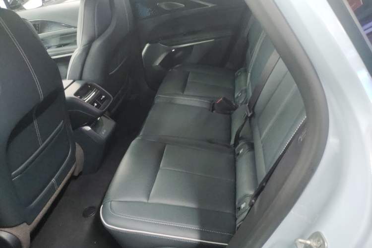 Used Cadillac LYRIQ 2022 Rear-Drive Long-Range Luxury Edition
