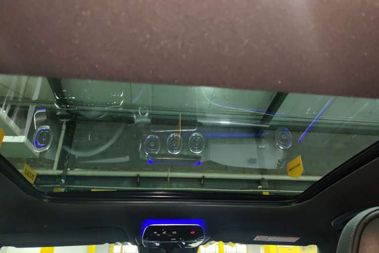 Used Mercedes-Benz C-Class 2024 Restyled C 260 L Sport Edition Headliner