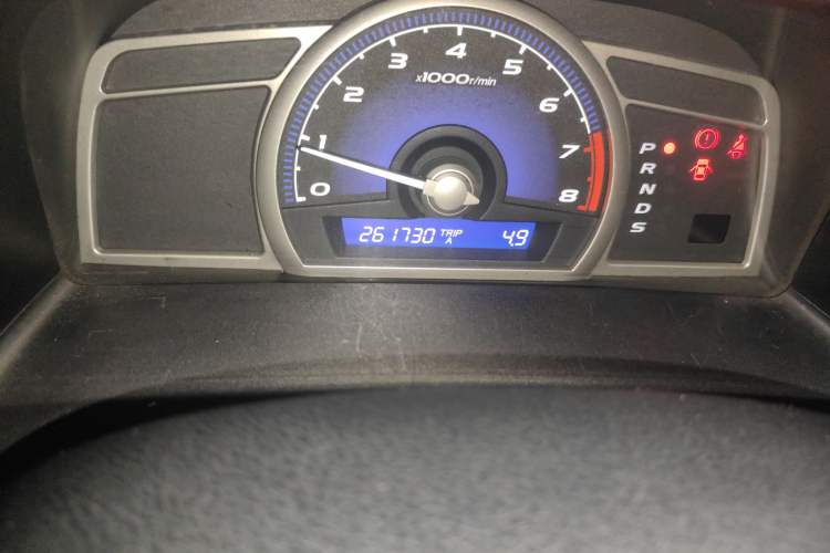 Used Honda Civic 2009 1.8L automatic luxury edition
