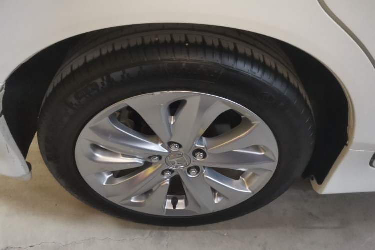 Used Honda Jade 2020 1.8L automatic Comfort version
