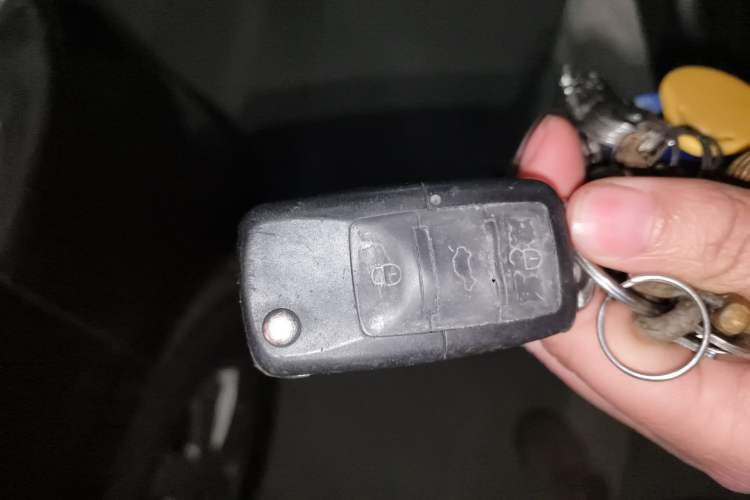 Used Wuling Hongguang 2015 1.5L S Basic Version China V Standard
