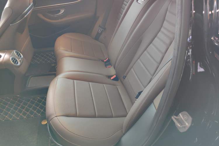 Used Mercedes-Benz E-Class 2020 Restyled E 300 L Sporty and Stylish Edition
