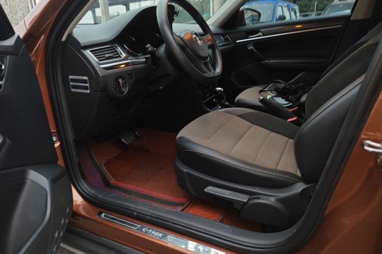 Used Volkswagen C-TREK 2017 1.6L Automatic Comfort Model
