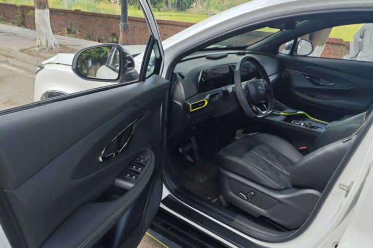 Used CHANGAN UNI-T 2022 1.5T Sport Edition Premium Version