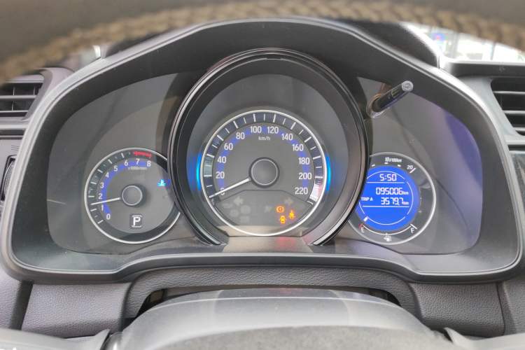 Used Honda Fit 2016 1.5L LXS CVT Comfort Sunroof Version Instrument Cluster