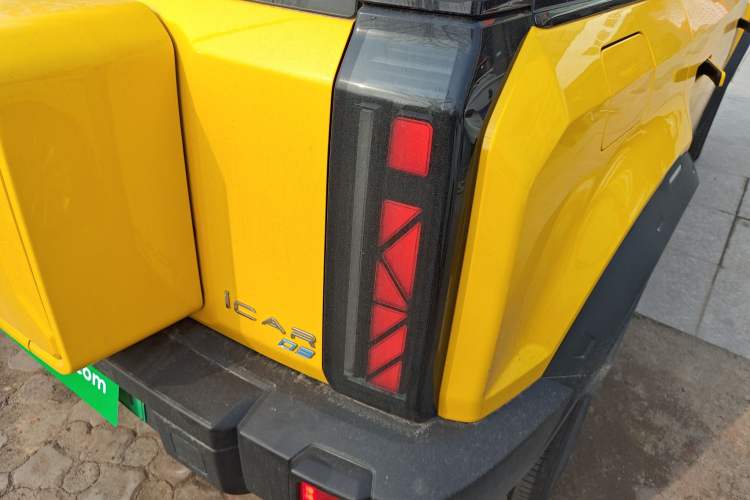 Used iCAR 03 2024 501km Two-Wheel Drive Long-Range Version Right Rear Taillight