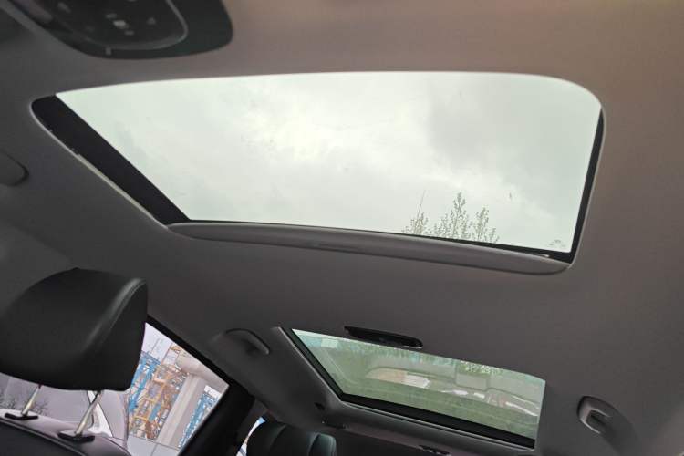 Used Hyundai Custo 2021 380TGDi Smart Love Flagship Edition TOP Premium Headliner