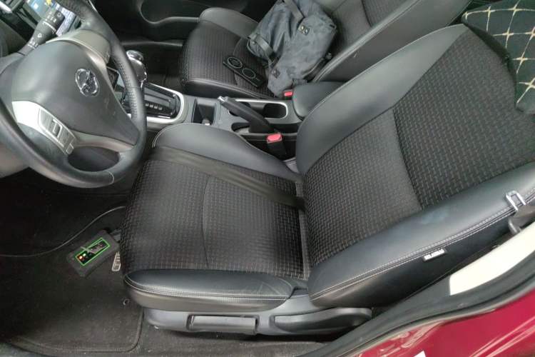 Used Nissan Tiida 2020 1.6L CVT Smart Drive Edition Left Front Seat