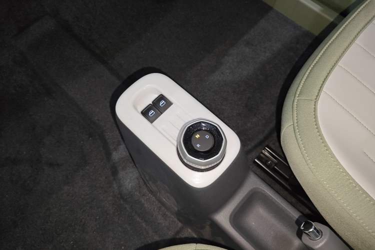 Used Geely Galaxy Panda 2025 210km Panda Rider
