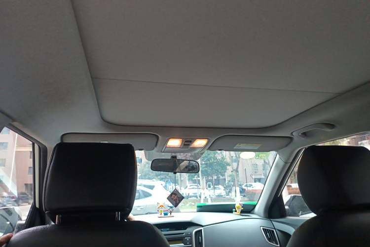 Used Hyundai ix25 2015 1.6L Automatic Two-Wheel Drive Smart GLS Trim
