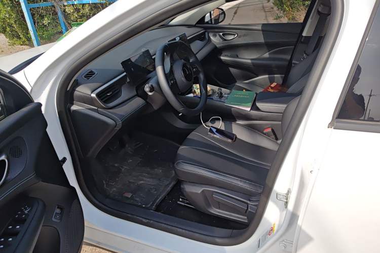 Used BYD Seal 05 DM-i 2025 DM-i Smart Drive 55KM Luxury Model Driver Seat