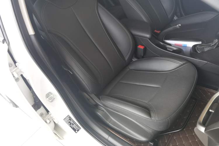 Used Buick GT 2021 Revised Version Flagship 1.5L Automatic Elite Edition Right Front Seat